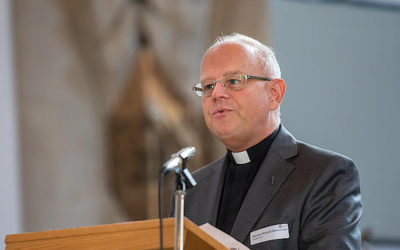 Bischof Overbeck entpflichtet Pfarrer Winkelmann von seinen Ämtern